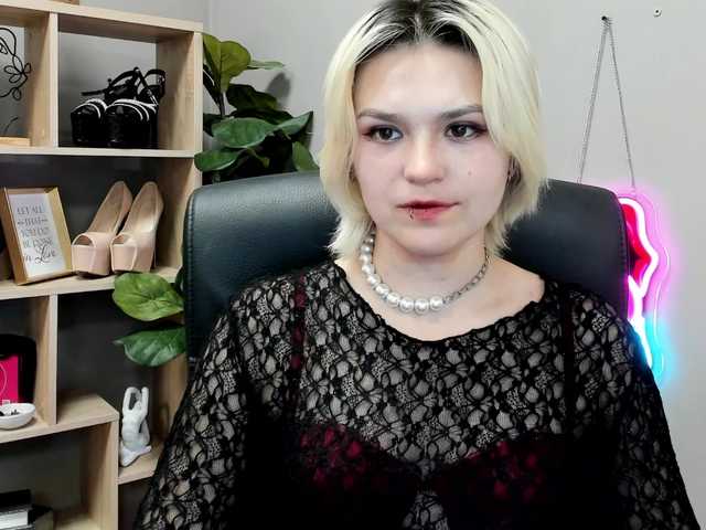 SweetLilyxo