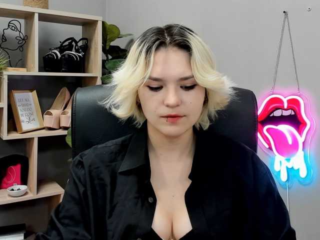 SweetLilyxo