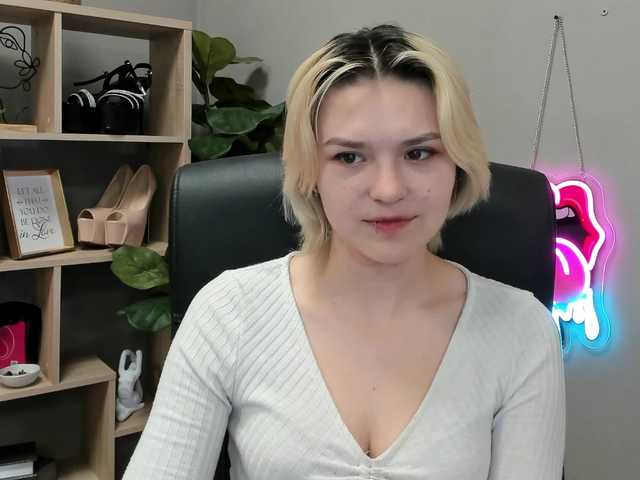 SweetLilyxo live cam