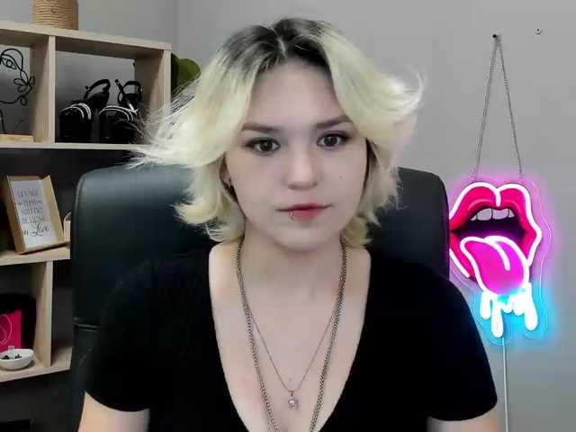 SweetLilyxo