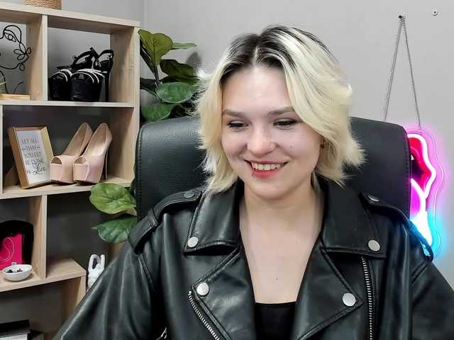 SweetLilyxo