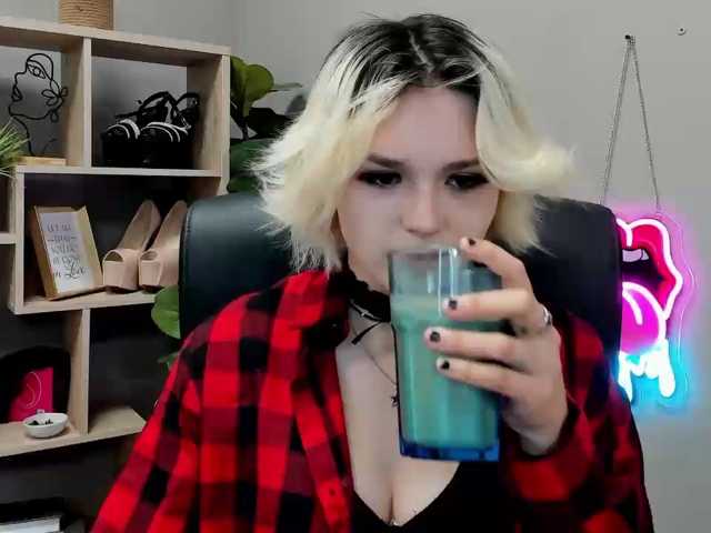 SweetLilyxo