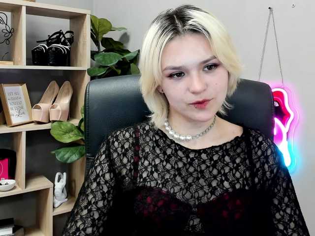 SweetLilyxo