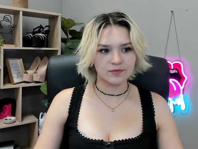 SweetLilyxo