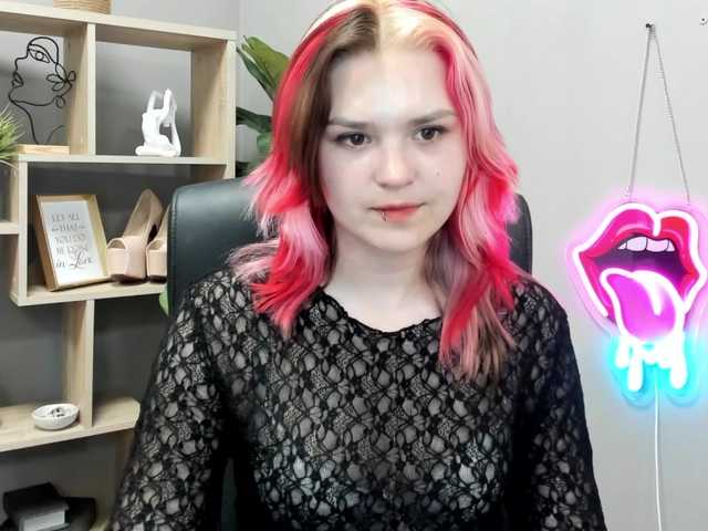 SweetLilyxo Live Cam on BongaCams