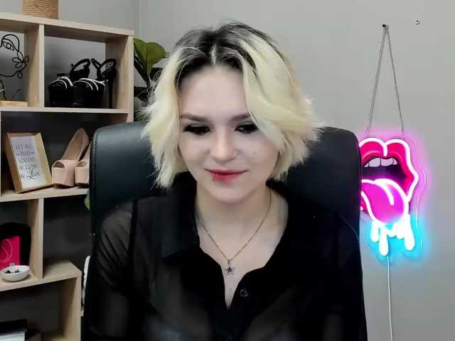 SweetLilyxo