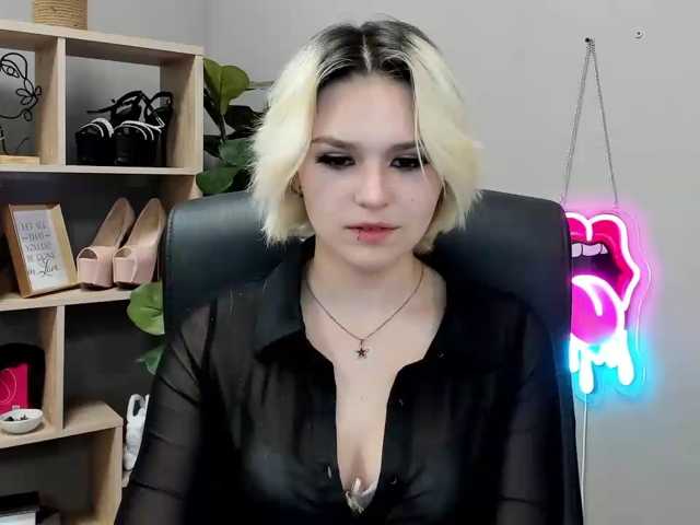SweetLilyxo