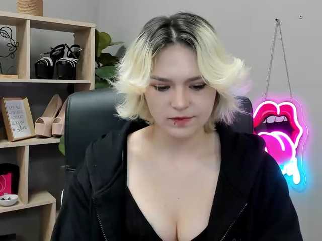 SweetLilyxo