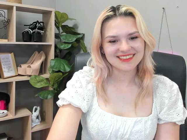 SweetLilyxo live cam