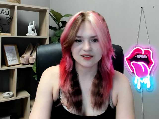 SweetLilyxo live cam on BongaCams