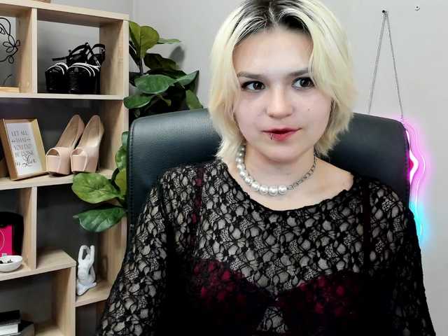 SweetLilyxo
