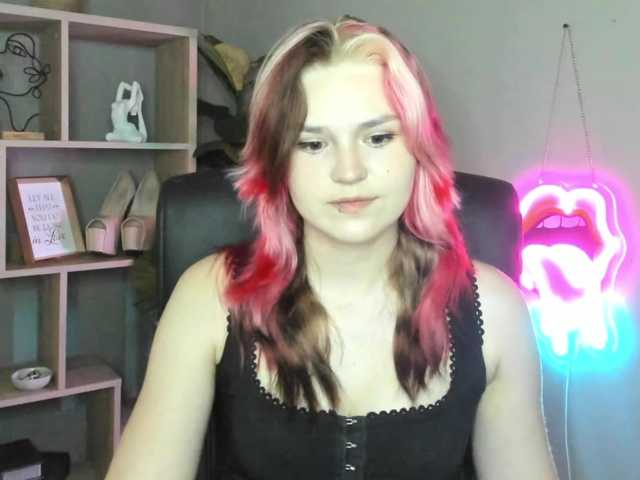 SweetLilyxo live cam on BongaCams