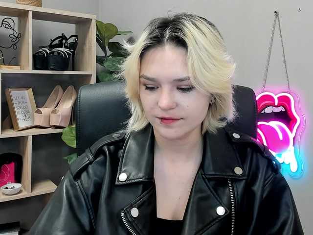SweetLilyxo