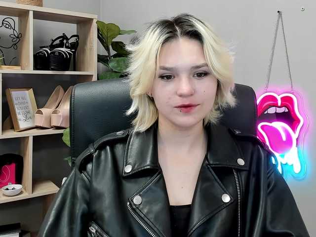 SweetLilyxo