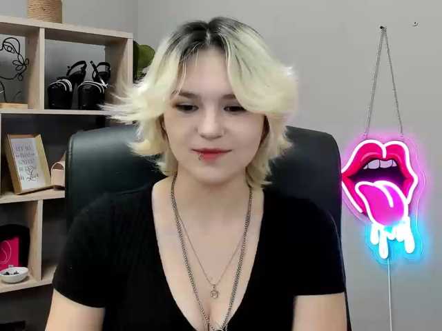 Sweetlilyxo live cam