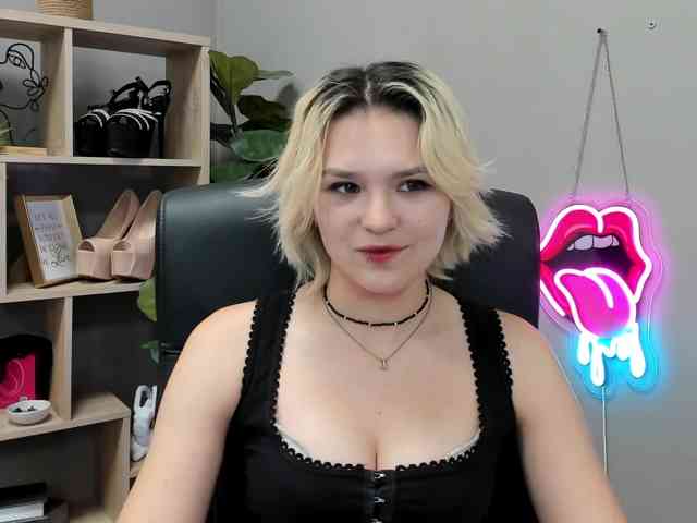 SweetLilyxo