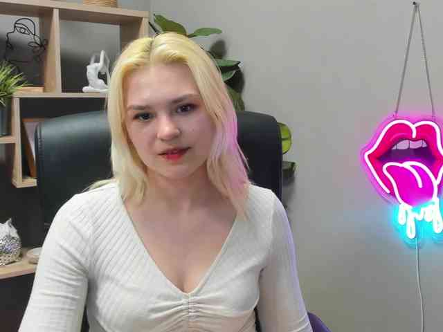 SweetLilyxo Live Webcam on BongaCams