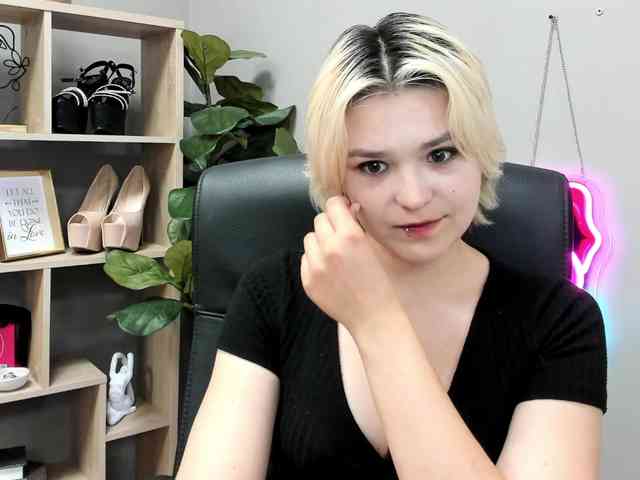 SweetLilyxo