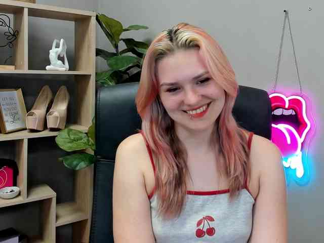 SweetLilyxo SweetLilyxo