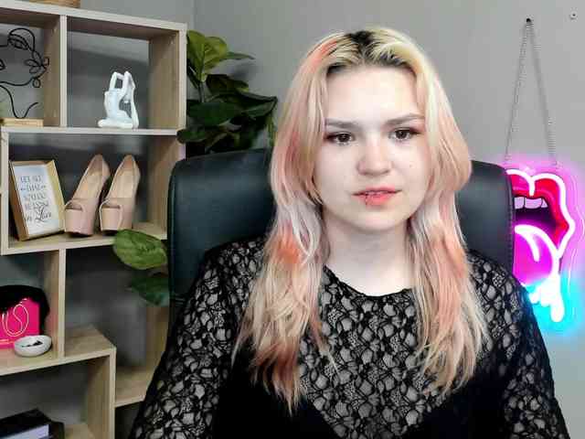 nude online chat SweetLilyxo