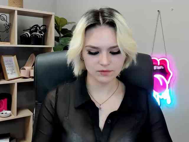 SweetLilyxo