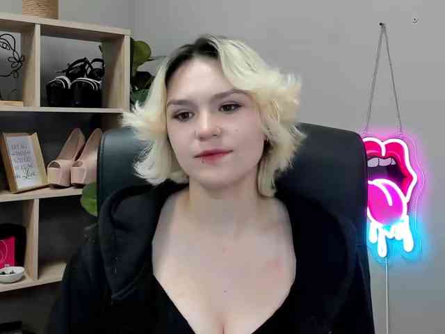 SweetLilyxo