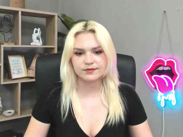 SweetLilyxo