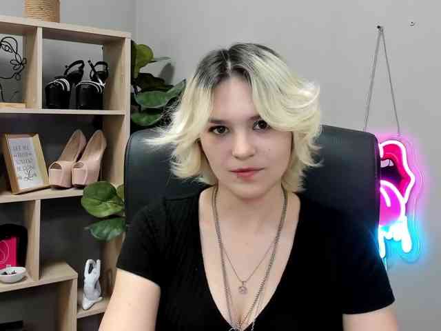 SweetLilyxo