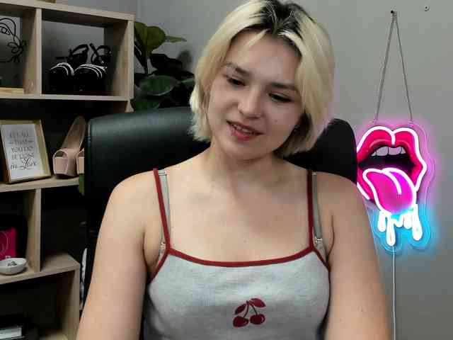 SweetLilyxo SweetLilyxo