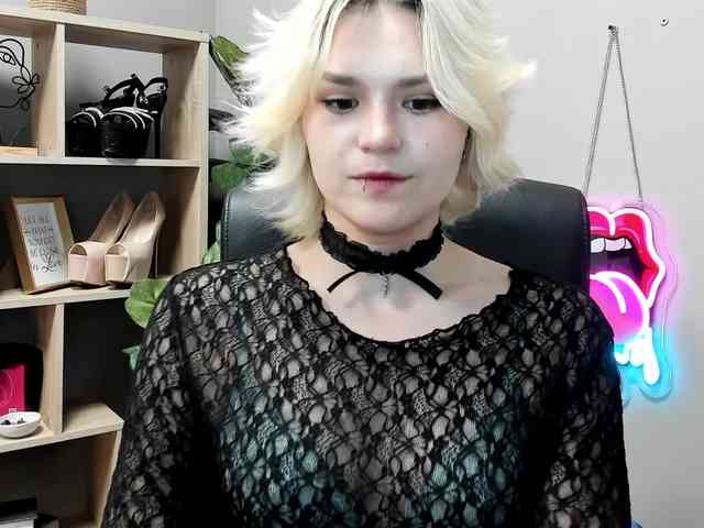 SweetLilyxo