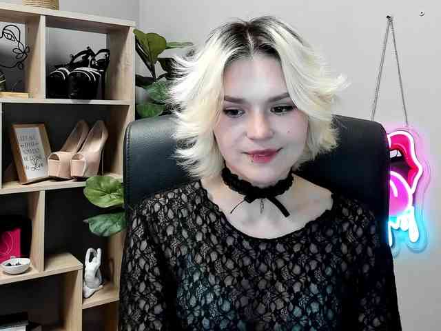 SweetLilyxo