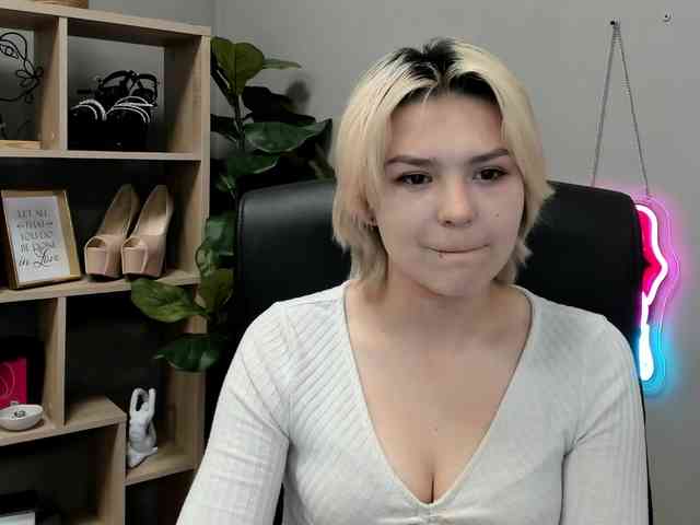 SweetLilyxo