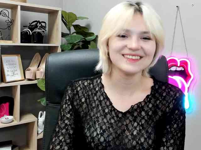 SweetLilyxo - Girl 