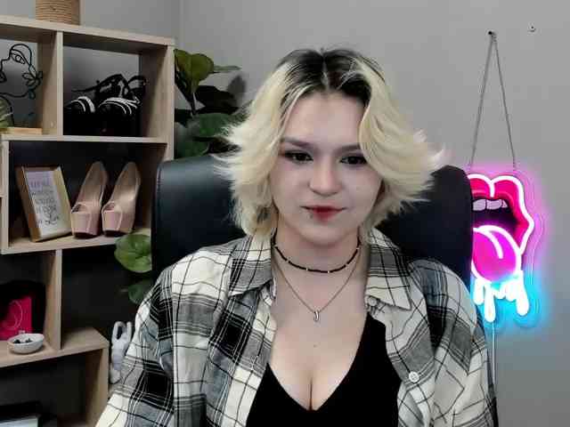 SweetLilyxo