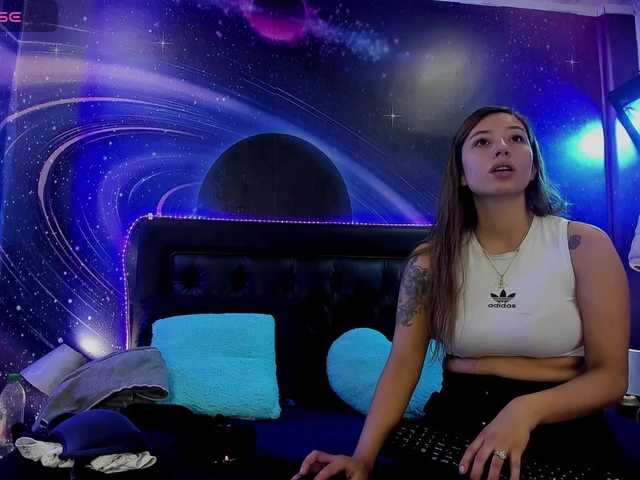 liitle-angels cam belle