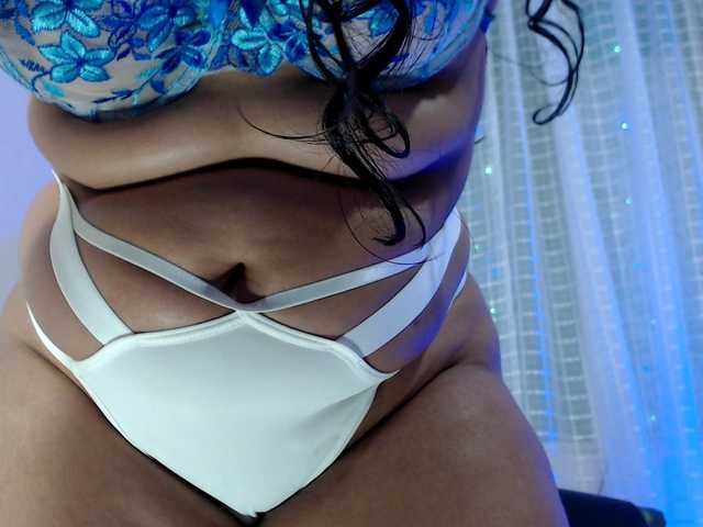 Sabrina08 live cam on BongaCams