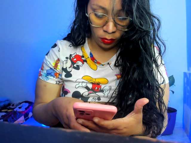 Sabrina08 live cam on BongaCams