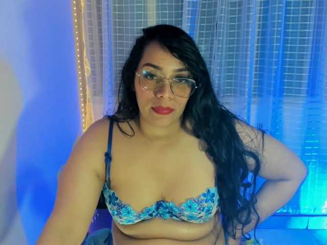 Sabrina08 live cam on BongaCams