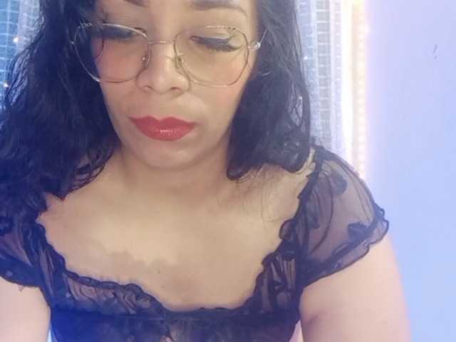 Sabrina08 live webcam show