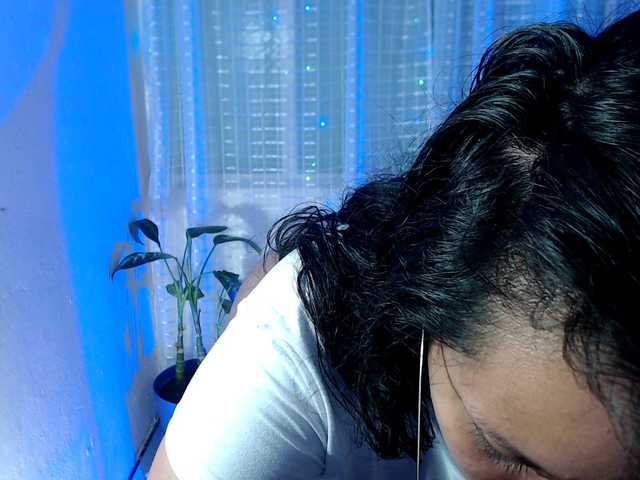 Sabrina08 live cam on BongaCams