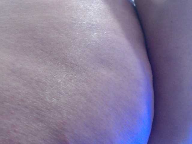 Sabrina08 live cam on BongaCams