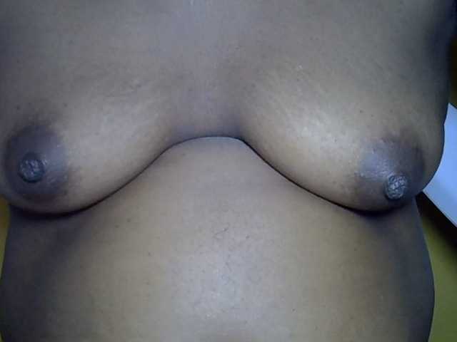 Sexylip Live Cam on BongaCams