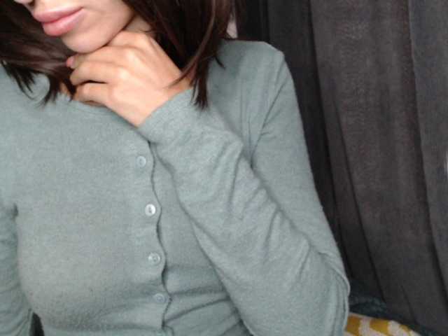 NoraSweet live cam preview