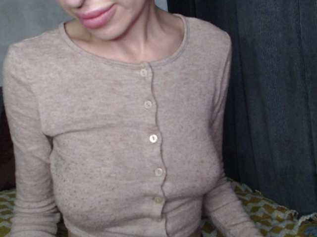 NoraSweet live webcam show
