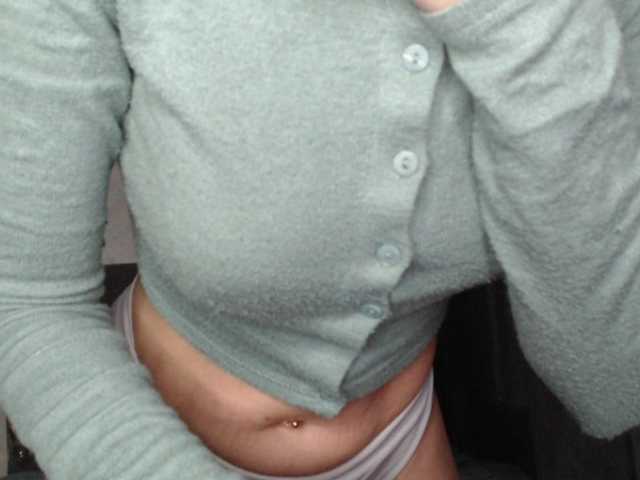 NoraSweet live webcam show