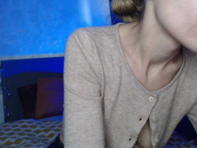 NoraSweet live webcam show