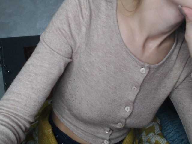 NoraSweet, en directo ahora en BongaCams