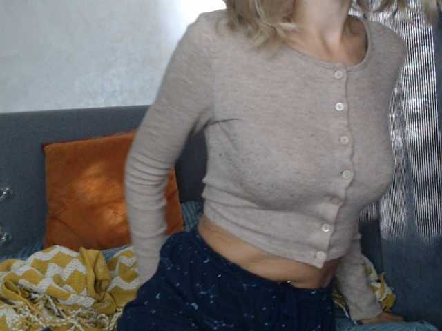 NoraSweet live cam on BongaCams