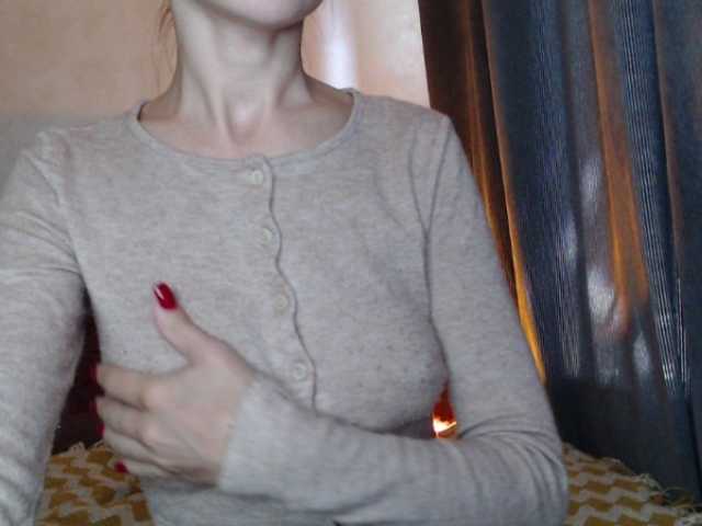 NoraSweet live webcam show