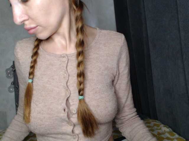 NoraSweet live cam